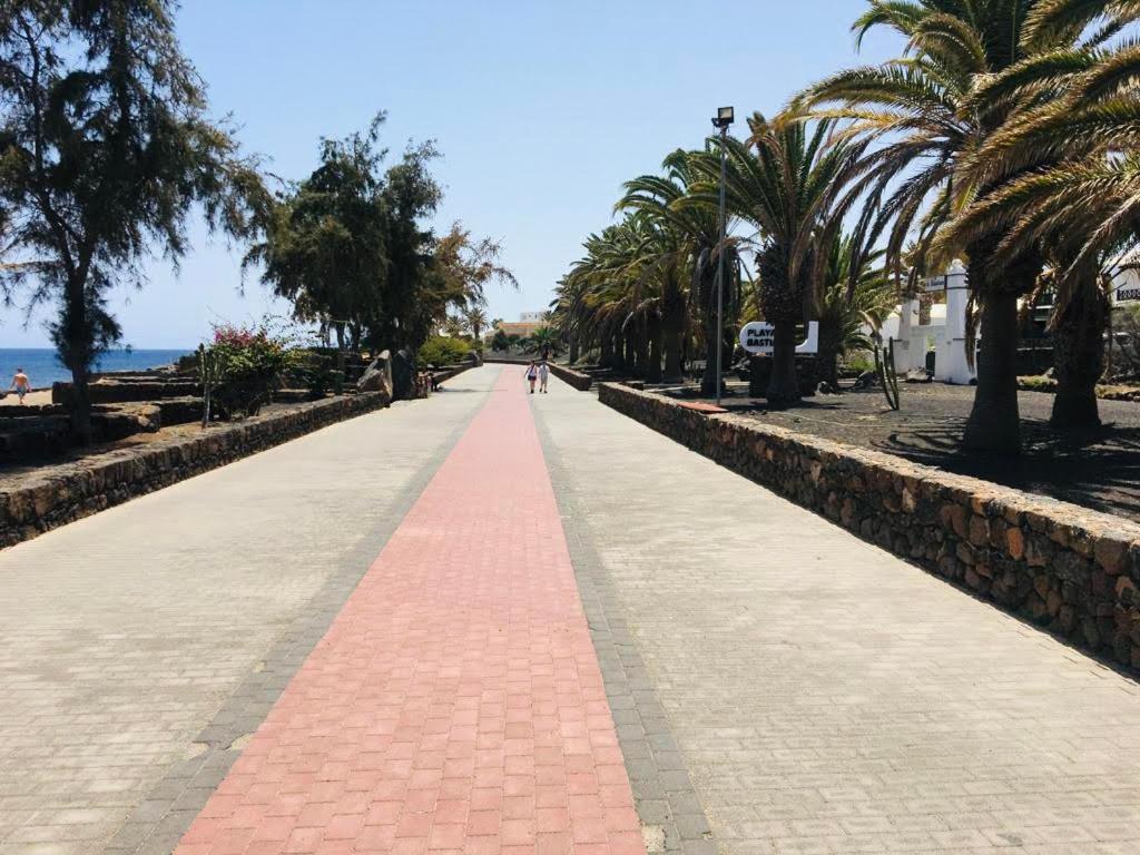 Villa Trinity House En Playa Bastian à Costa Teguise Extérieur photo