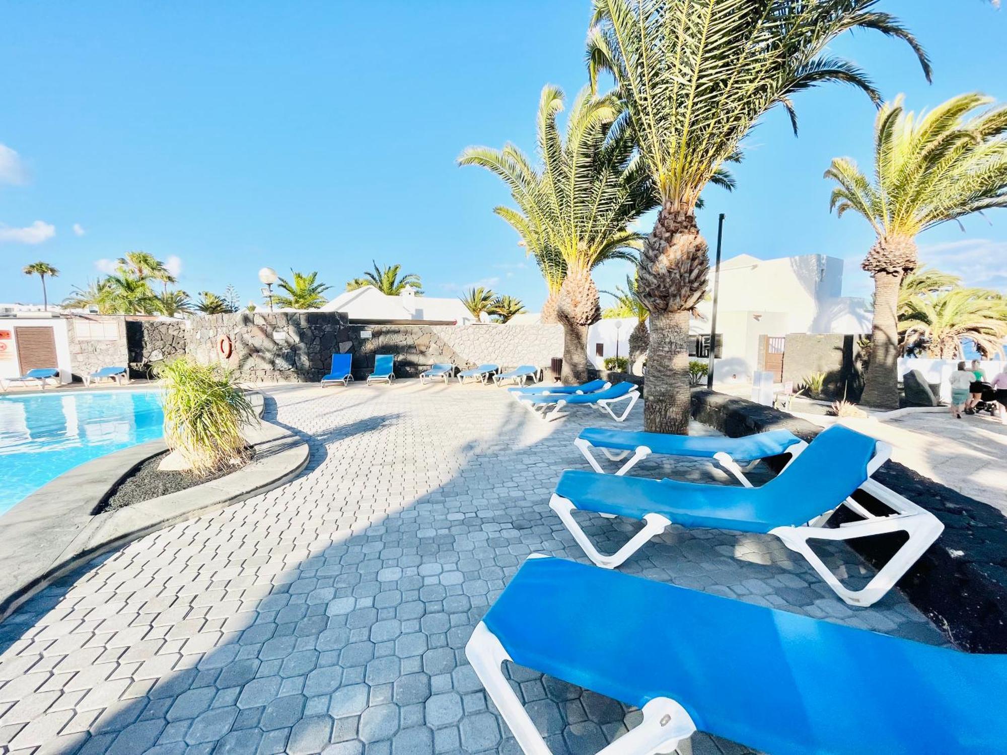 Villa Trinity House En Playa Bastian à Costa Teguise Extérieur photo